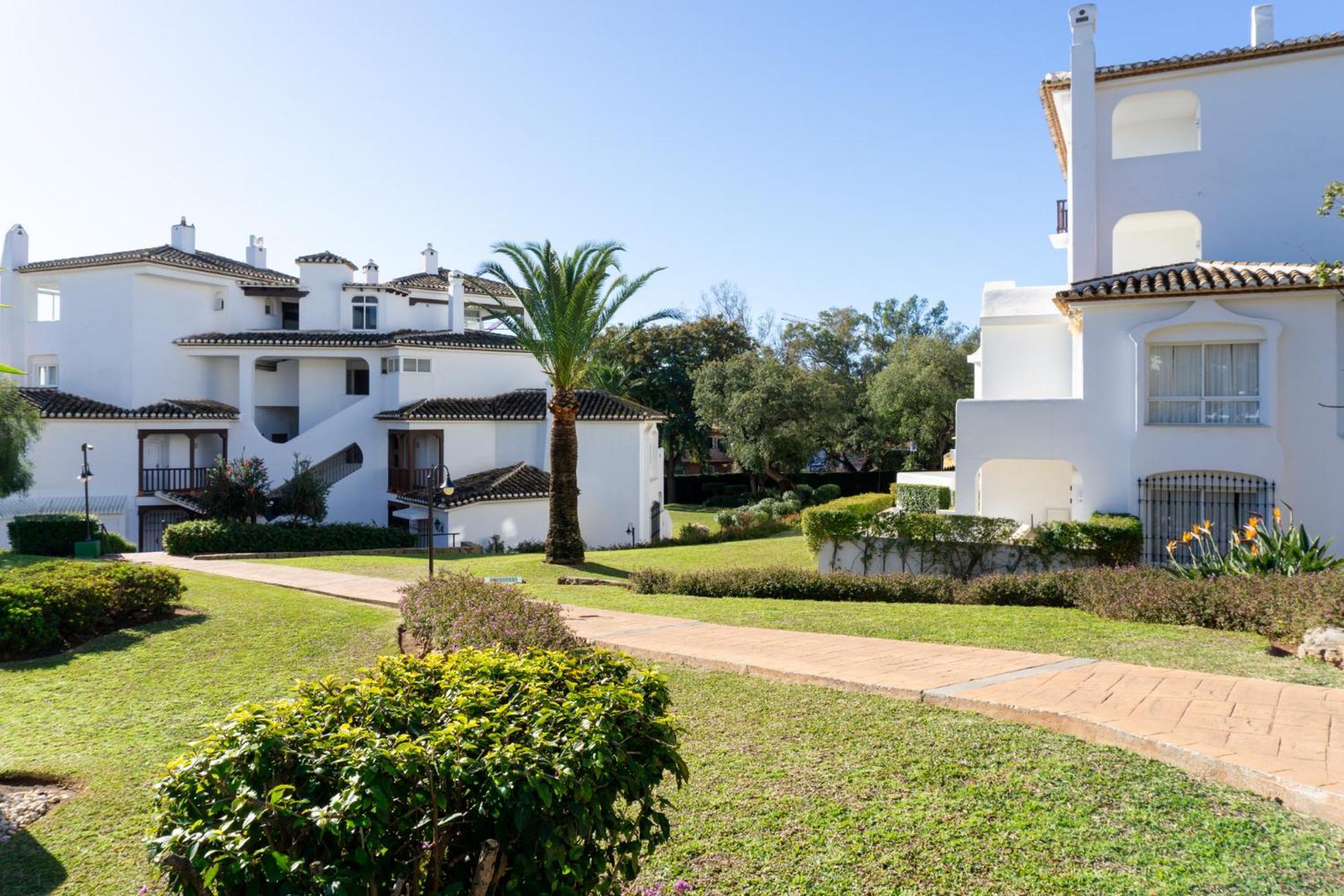 Costa Lux Elviria Apartemen Marbella